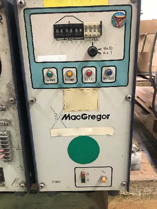 MacGregor DC 1000 Welding