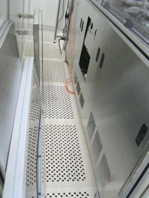 Ontrak DSS 200 Series II Wafer Scrubber