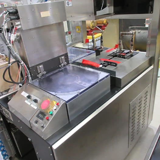 Lam Rainbow 4520 Dielectric Etcher