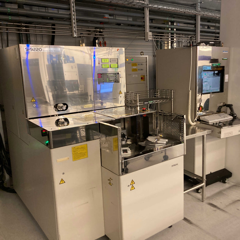 Hitachi S 9220 CD-SEM (Critical Dimension Scanning Electron Microscope)