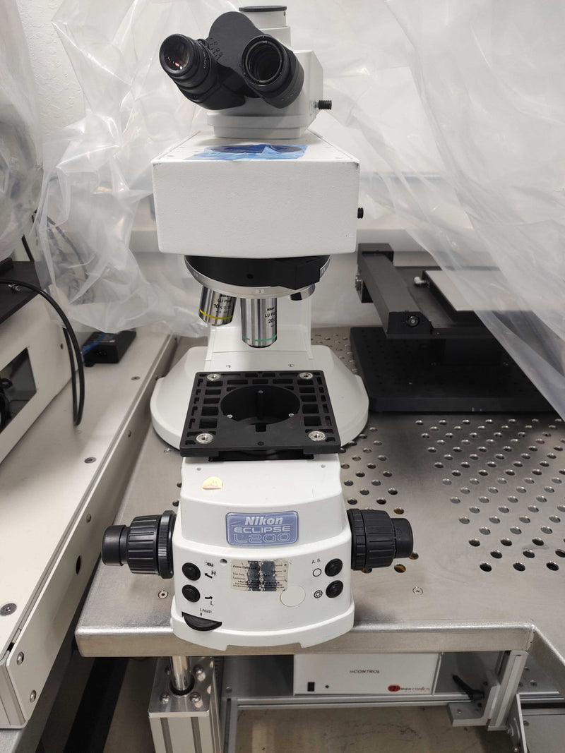 Nikon Eclipse L 200 Microscope