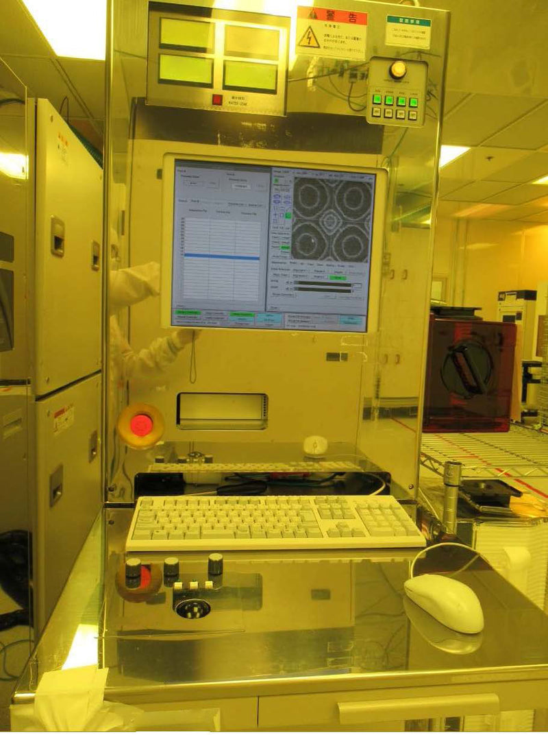 Hitachi RS 5500 SEM (Scanning Electron Microscope)