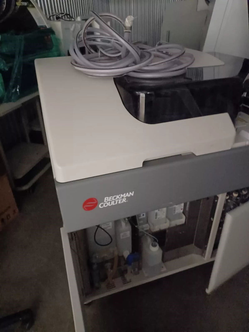 Beckman Coulter AU 480 Chemistry Analyzer