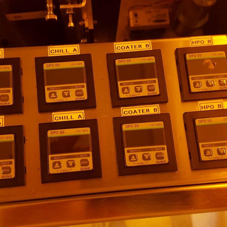 SVG 8836 HPO Photoresist Coater / Developer