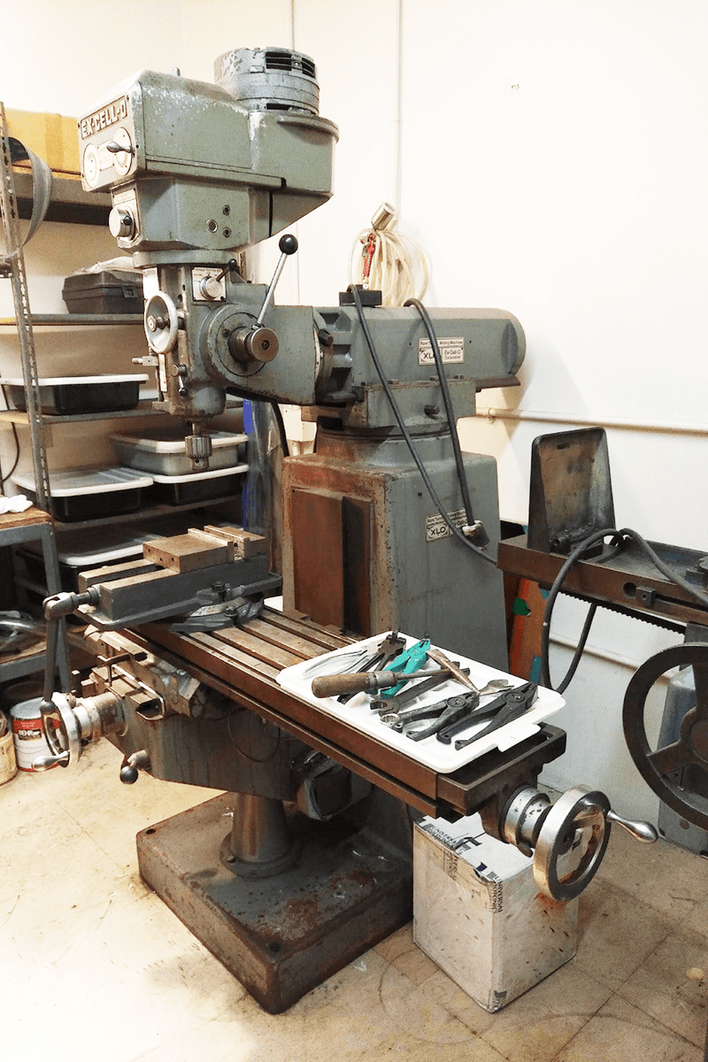 Ex-Cell-O 602 Vertical Mill