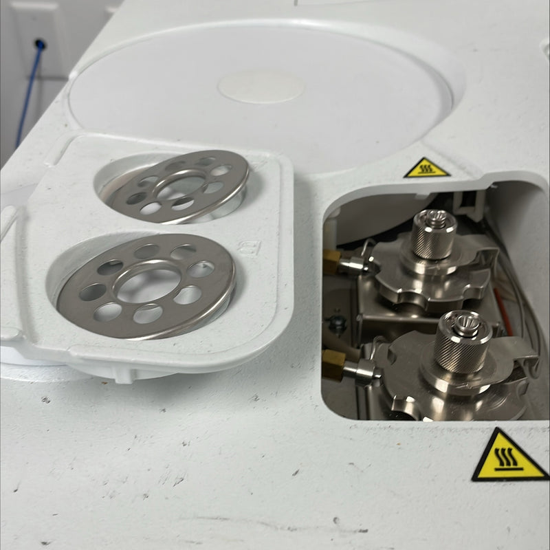 Perkin Elmer Clarus 690 GC (Gas Chromatography)