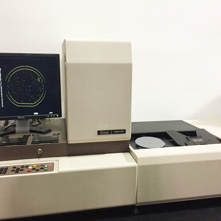 KLA Surfscan 5500 Particle Defect System