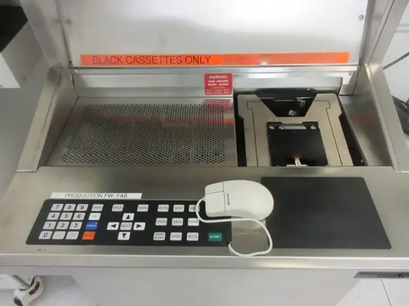 KLA Surfscan 6400 Particle Defect System