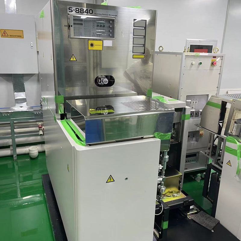 Hitachi 8840 CD-SEM (Critical Dimension Scanning Electron Microscope)