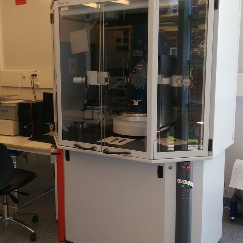 Bruker D 8 Discover XRD (X-ray Diffractometer)