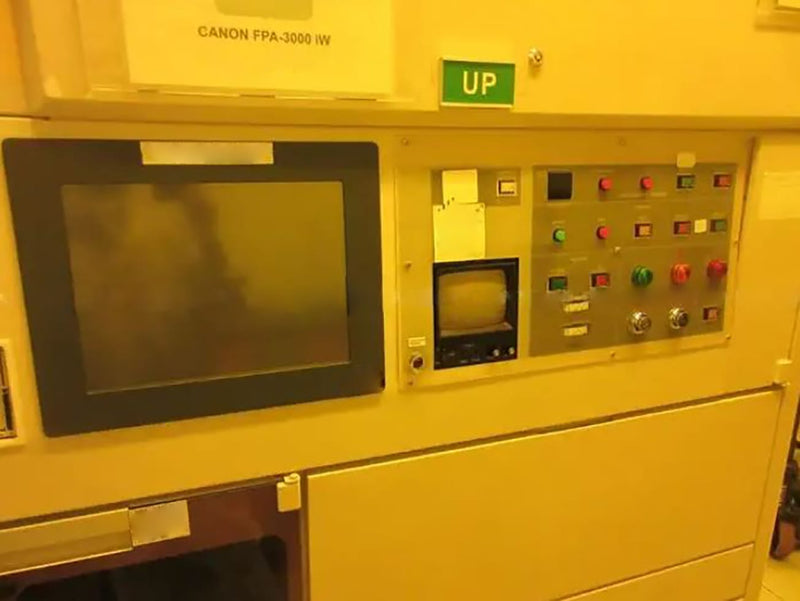 Canon FPA 3000 iW Fine Pattern Aligner