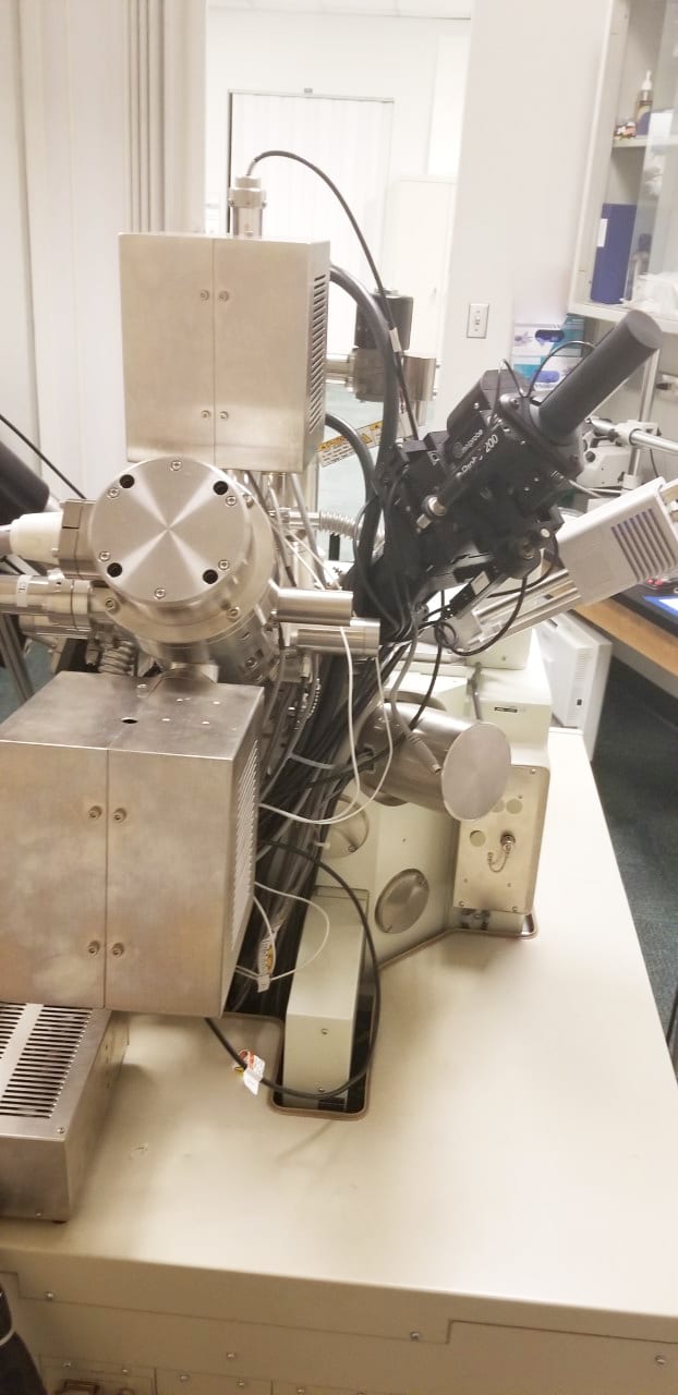Jeol 4500 FIB (Focused Ion Beam)
