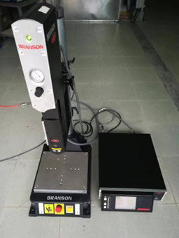 Branson 2000 X Ultrasonic Welder