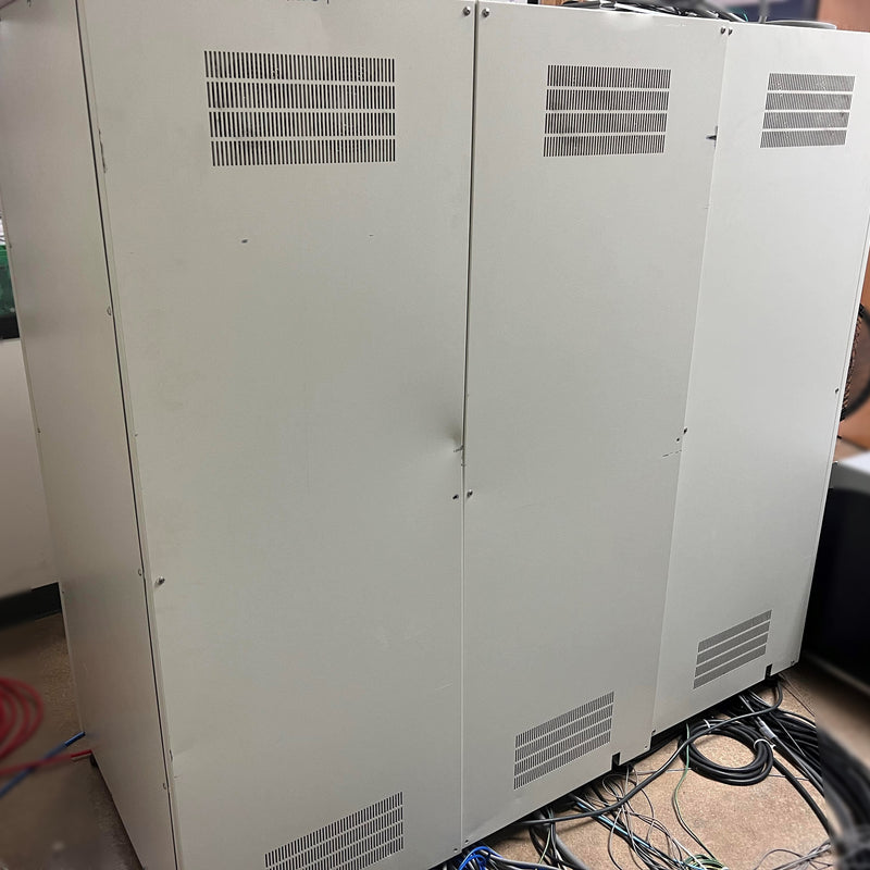 SII Nanotechnology SMI 3050 SE FIB-SEM (Focused Ion Beam - Scanning Electron Microscope)