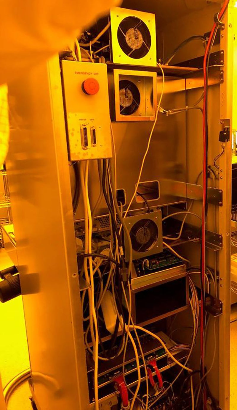 Hitachi S 9220 CD-SEM (Critical Dimension Scanning Electron Microscope)