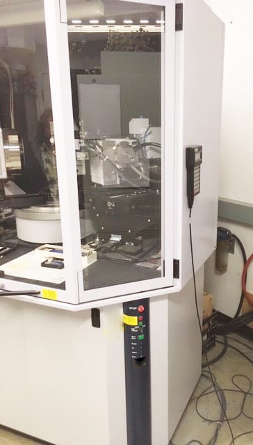 Bruker D 8 Discover XRD Microprobe (X-ray Diffractometer)