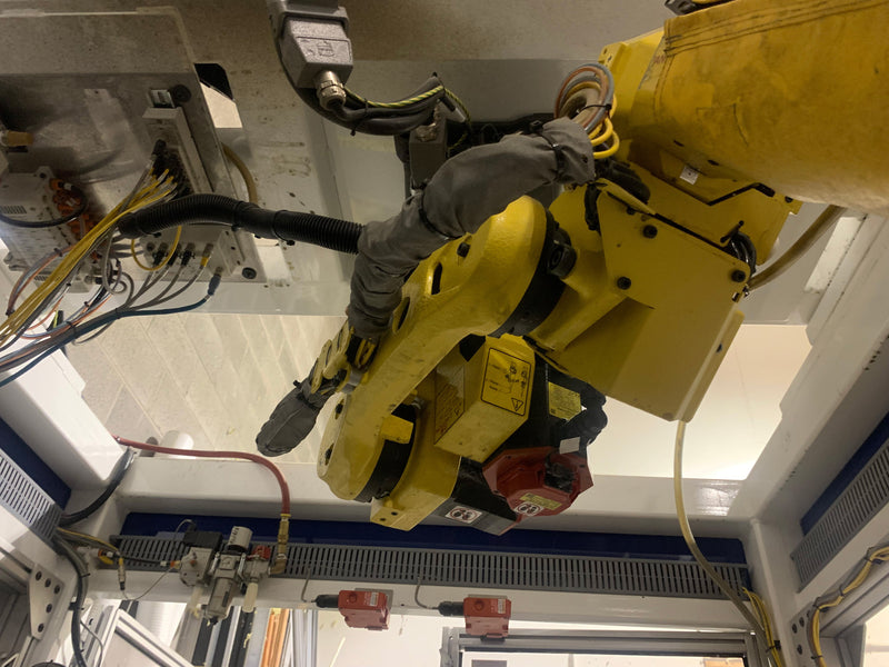 FANUC M 10 iA / 10 S Robot