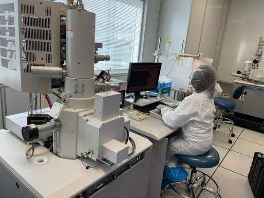 Hitachi S 4700 II FE-SEM (Field Emission Scanning Electron Microscope)