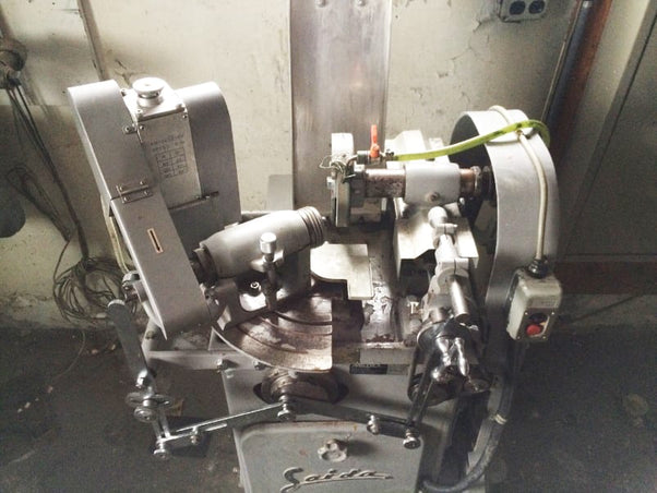 Saida TRS 150 Edging / Centering Machine