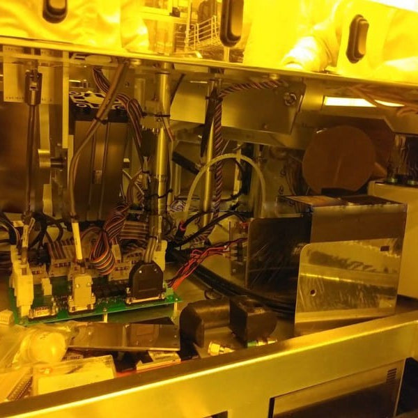 KLA 8100 XPT CD-SEM (Critical Dimension Scanning Electron Microscope)