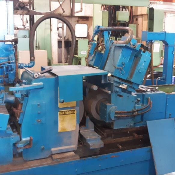 Milacron 220 8 Centerless Grinder