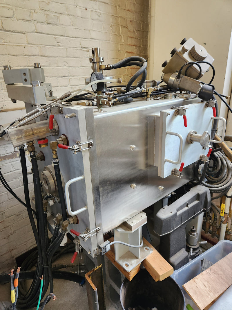 Materials Research Furnaces M-4 X 8 MDC C-1700 \G-G 2500 VG Vacuum Furnace