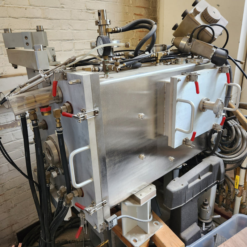 Materials Research Furnaces M-4 X 8 MDC C-1700 \G-G 2500 VG Vacuum Furnace