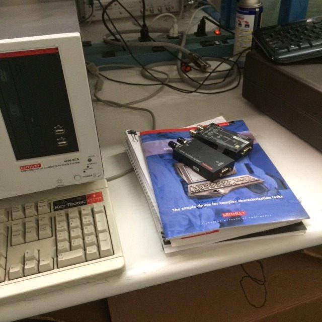 Keithley SCS 4200