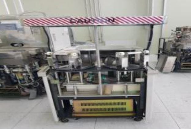 Hitachi S 8820 CD-SEM (Critical Dimension Scanning Electron Microscope)