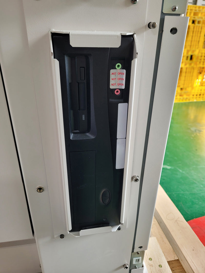 K&S Maxum Ultra Wire Bonder