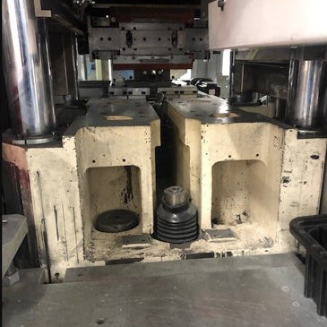 Towa Y 1 Auto Molding System