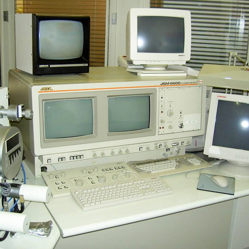 Jeol JSM 6600 Microscope