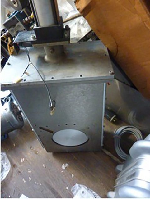 Track Lock Valve