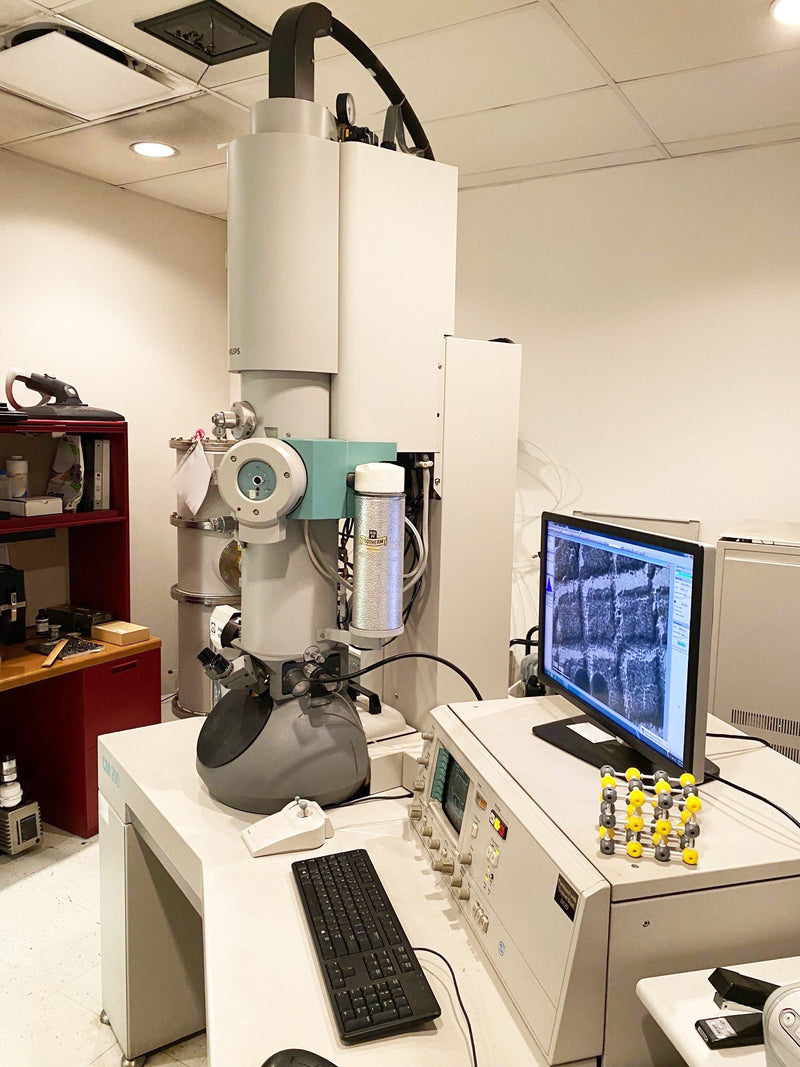 Thermo Fisher Scientific / FEI CM 200 TEM (Transmission Electron Microscope)
