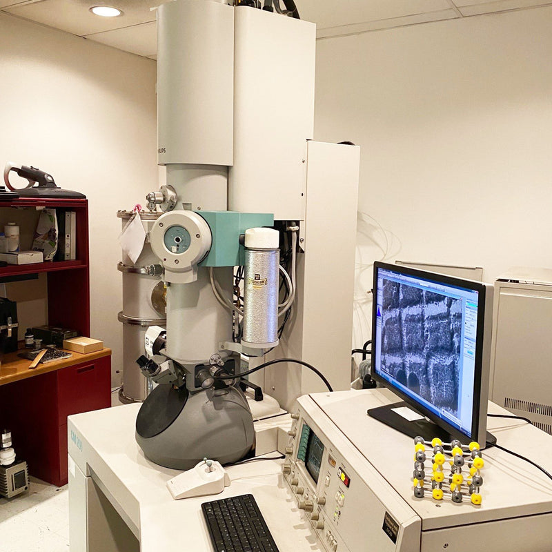 Thermo Fisher Scientific / FEI CM 200 TEM (Transmission Electron Microscope)
