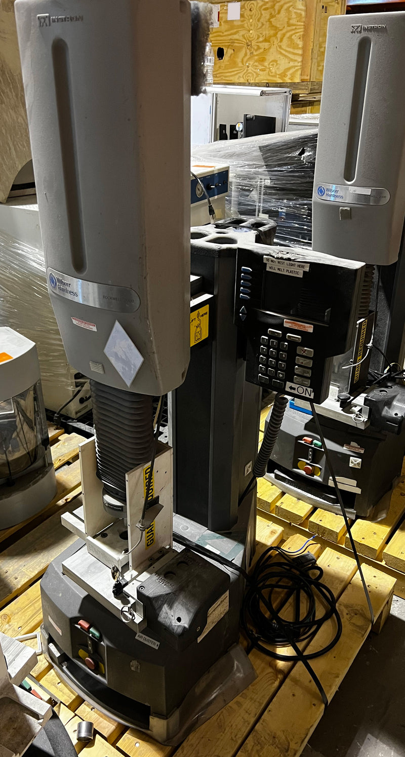 Wilson Hardness RB 2000 / WH 2002 R Hardness Tester