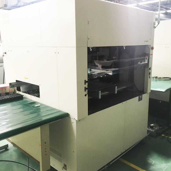 Suzuki SMT 2500 Pick and Place