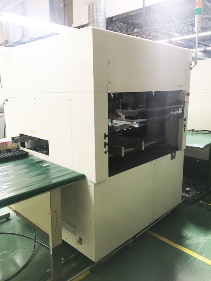 Suzuki SMT 2500 Pick and Place