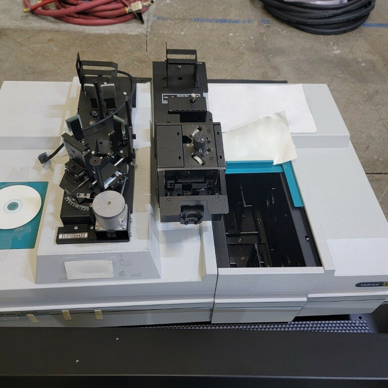 Agilent / Varian Cary 500 Scan UV-VIS-NIR Spectrophotometer (Ultra Violet Visible Near Infrared)