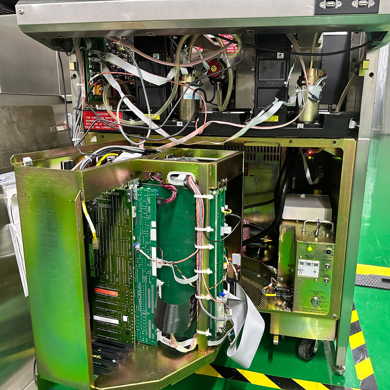 KLA Surfscan 6220 Particle Defect System
