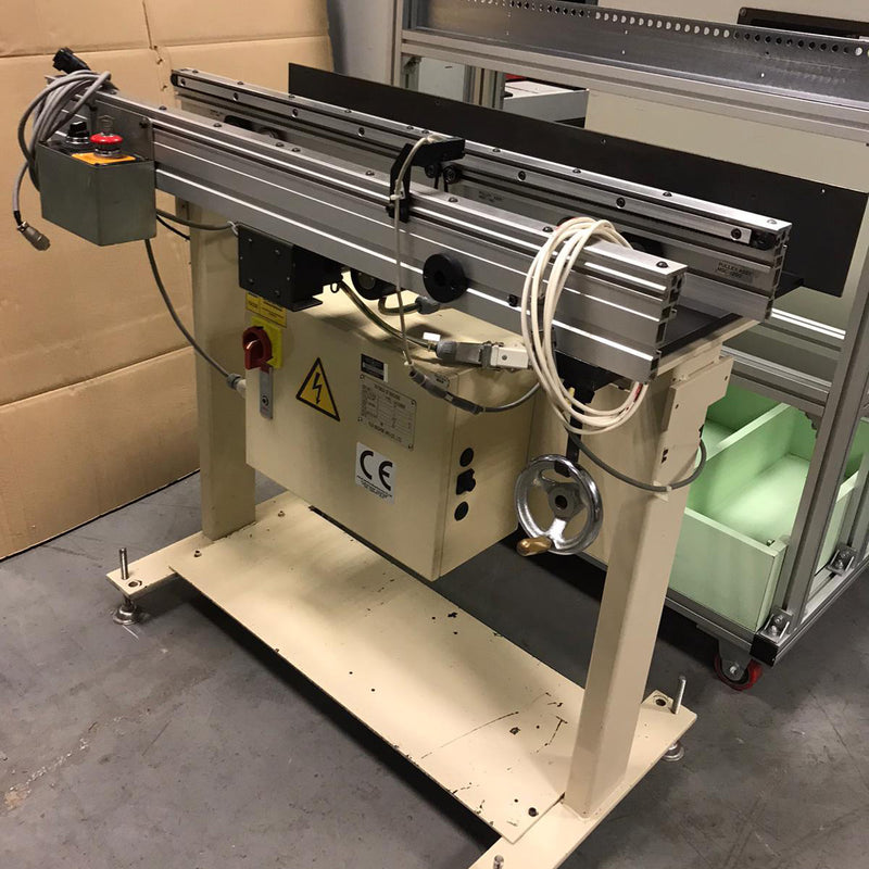 Fuji CACE 4060 B Conveyor
