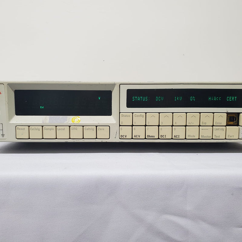 Datron 4950 Multifunction Transfer Standard