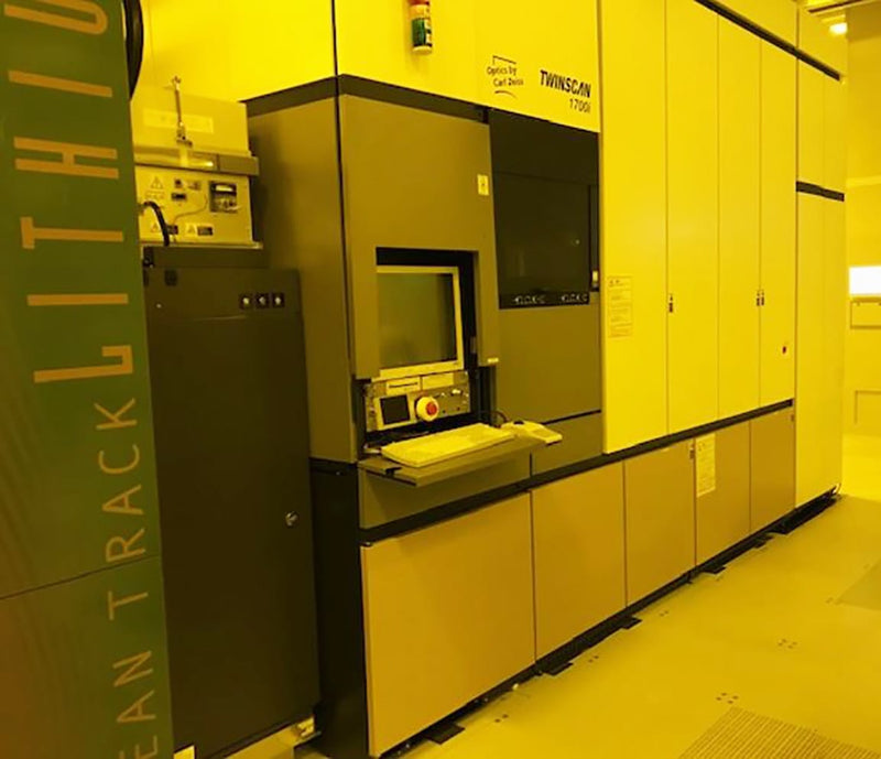 ASML XT 1700 Fi Immersion ARF Scanner