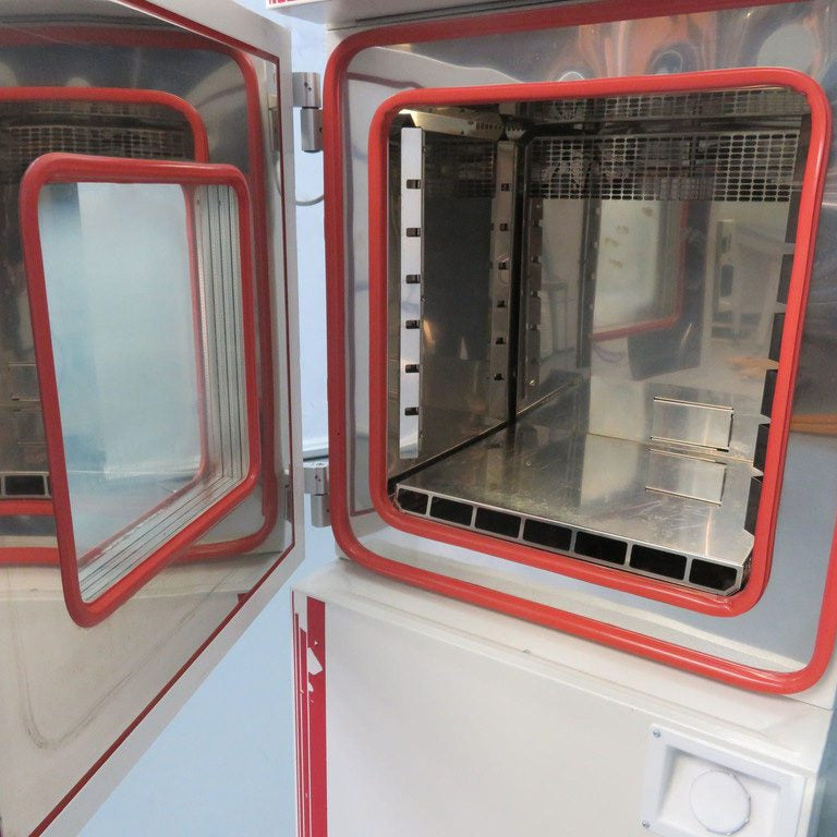 Votsch VCL 7010 Climate Test Chamber