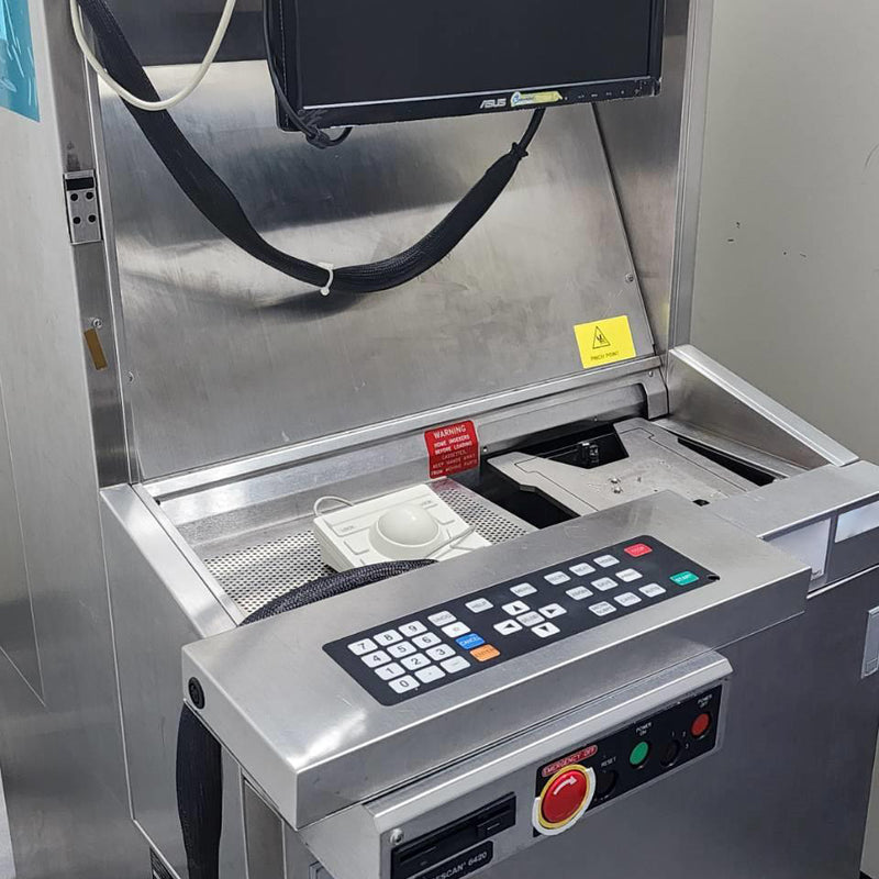 KLA Surfscan 6420 Particle Defect System