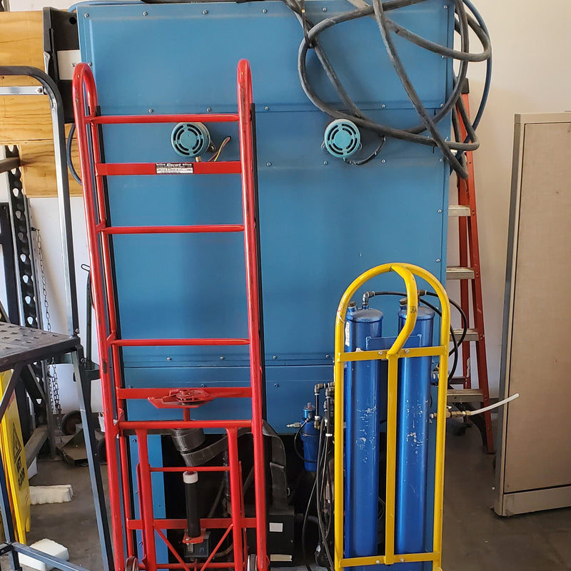 Thermotron Chamber