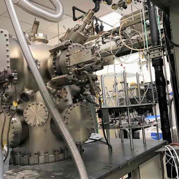 Veeco Gen II MBE Growth system