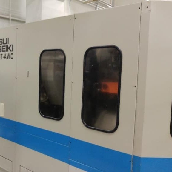 Mitsui Seiki HU 40 T AWC Milling Machine