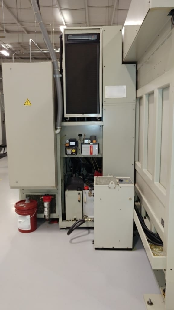 Mitsui Seiki HU 40 T AWC Milling Machine
