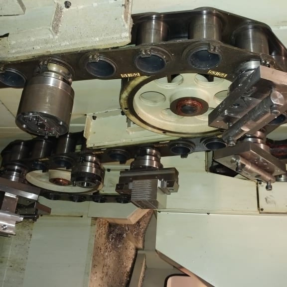 Mitsui Seiki HU 40 T AWC Milling Machine